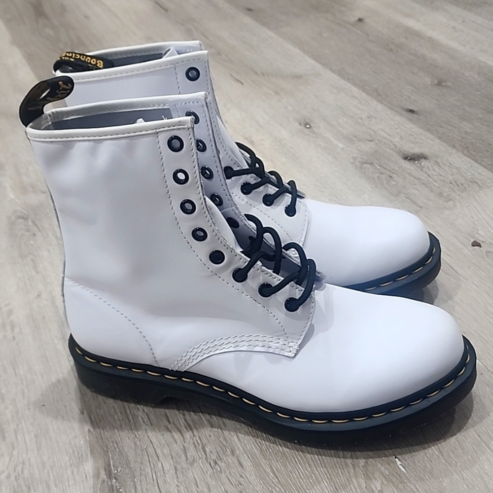 Dr Marten Boots